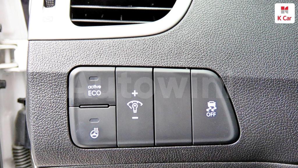 2016 HYUNDAI  AVANTE ELANTRA 1.6 GDI SMART - 17