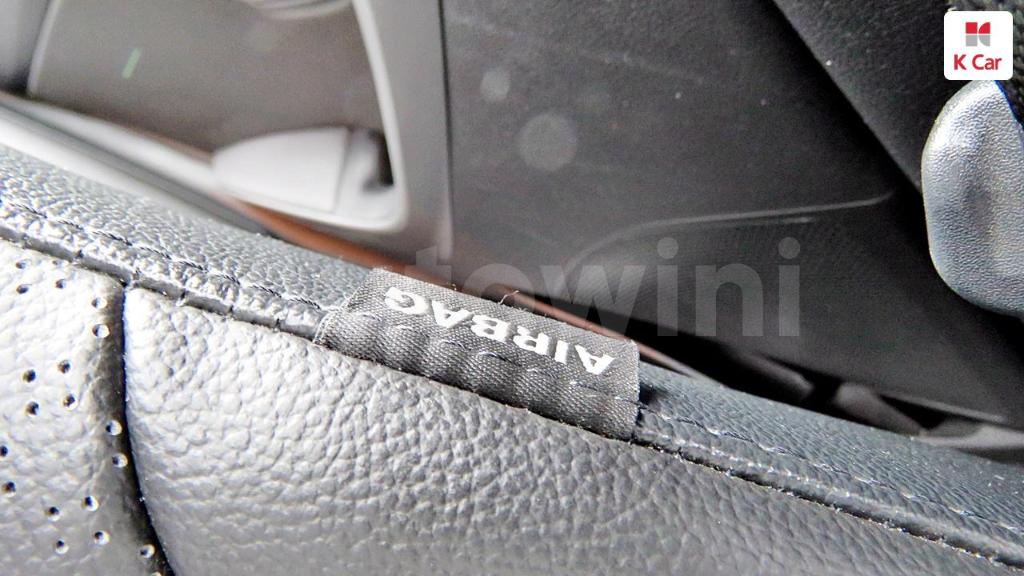 2016 HYUNDAI  AVANTE ELANTRA 1.6 GDI SMART - 24