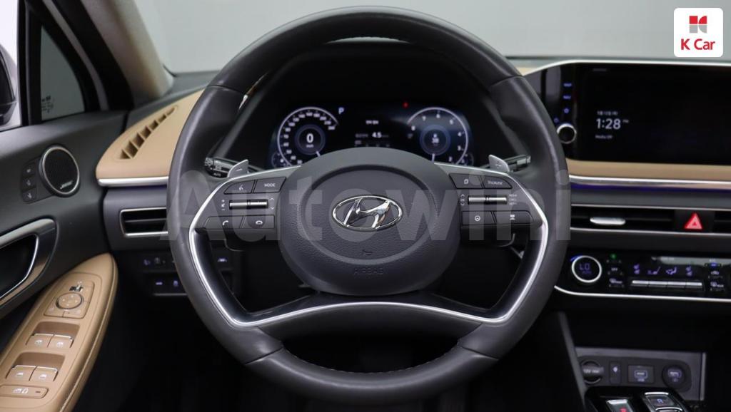 2020 HYUNDAI SONATA DN8 2.0 1.6 TURBO - 18