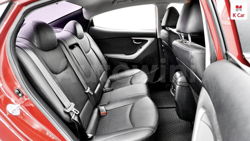 2015 HYUNDAI  AVANTE ELANTRA 1.6 GDI SMART - 14