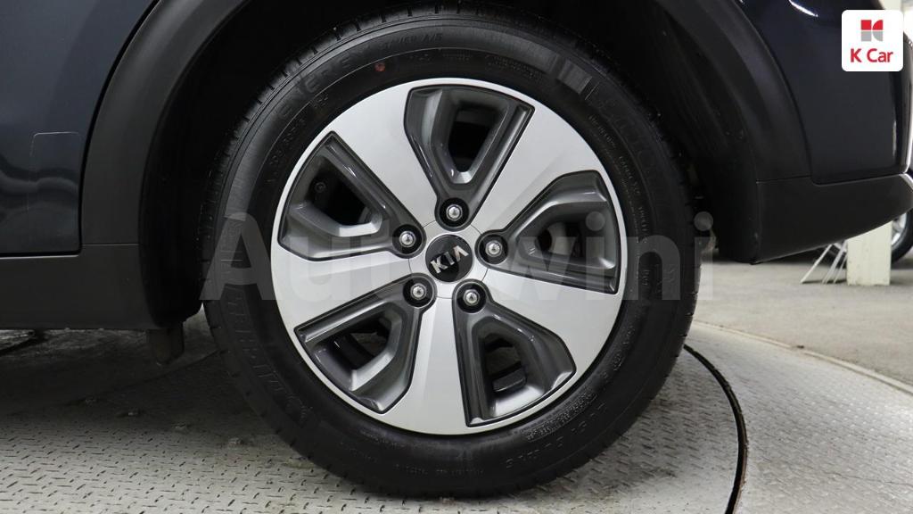 2018 KIA NIRO PRESTIGE - 6