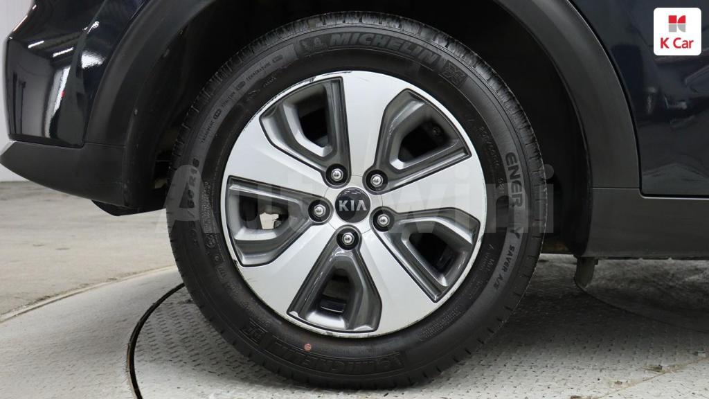 2018 KIA NIRO PRESTIGE - 8