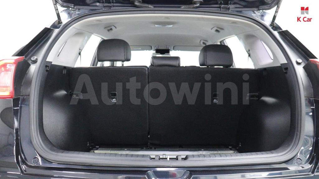 2018 KIA NIRO PRESTIGE - 10