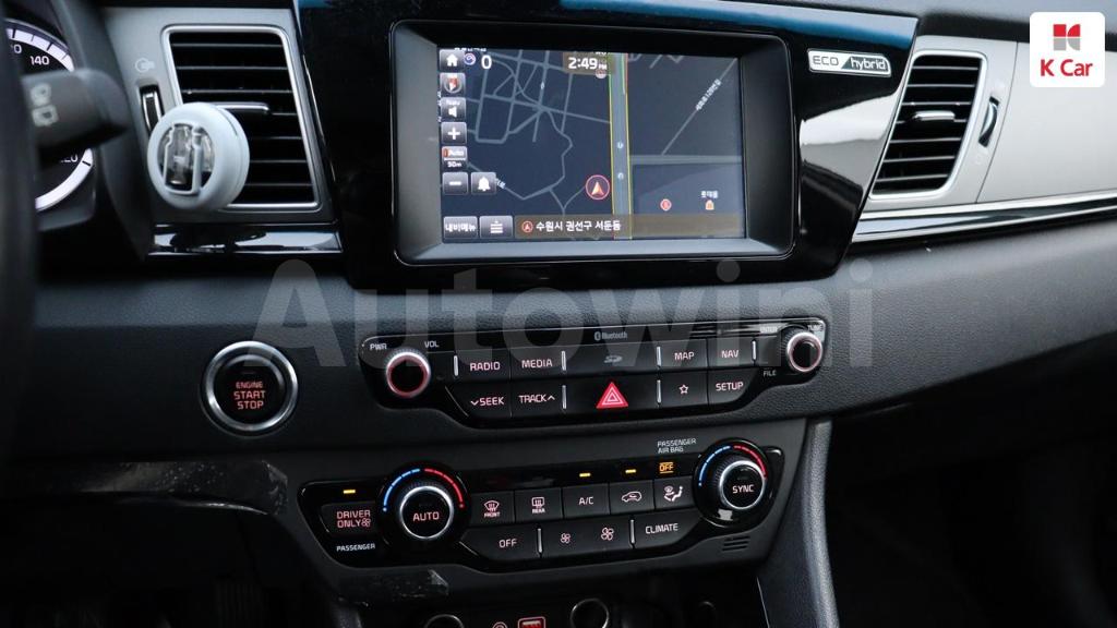 2018 KIA NIRO PRESTIGE - 20