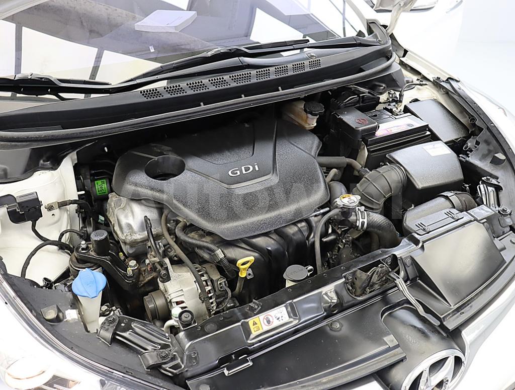 2015 HYUNDAI  AVANTE ELANTRA 1.6 GDI SMART - 16
