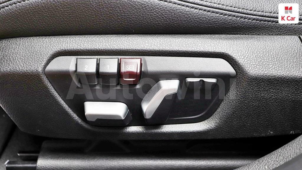 2017 BMW 1 SERIES F20  118D SPORTS 5 DOOR - 30