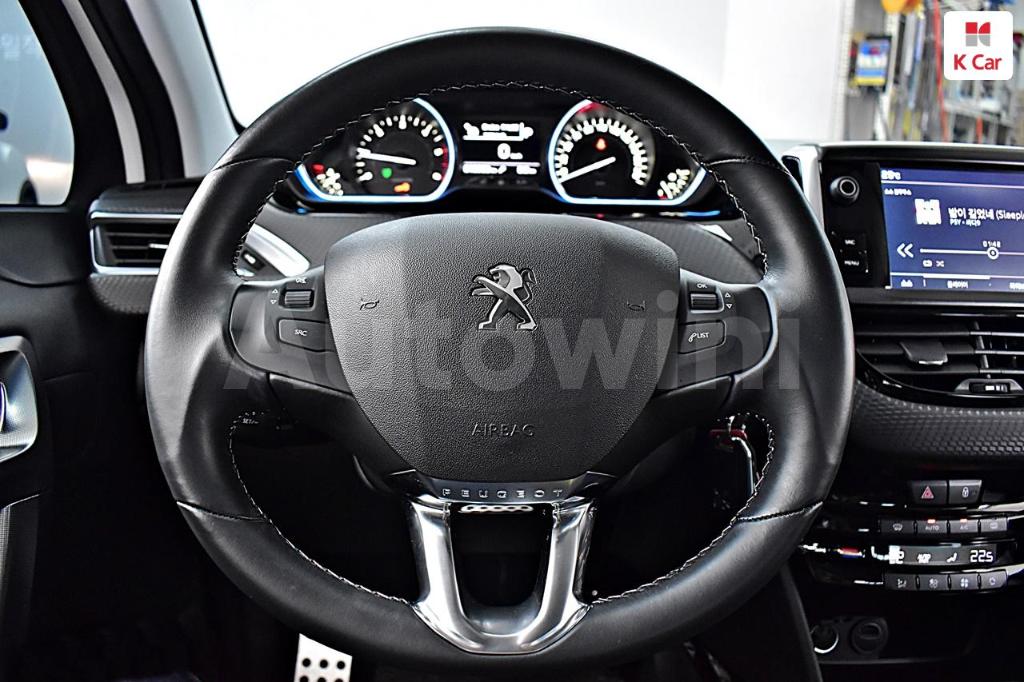 2019 PEUGEOT 2008 1.5 BLUEHDI ALLURE - 19