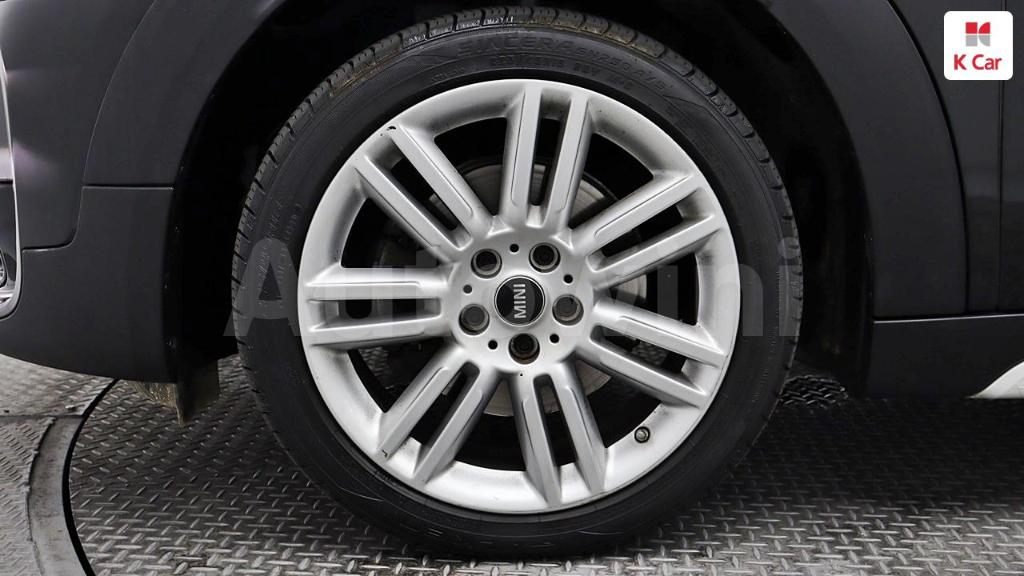 WMWYU1102J3D19766 2018 MINI COOPER COUNTRYMAN D ALL4 HIGH-4