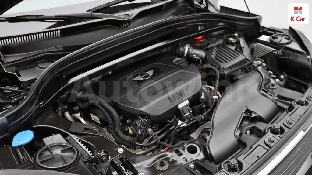 2018 MINI COOPER COUNTRYMAN D ALL4 HIGH - 9