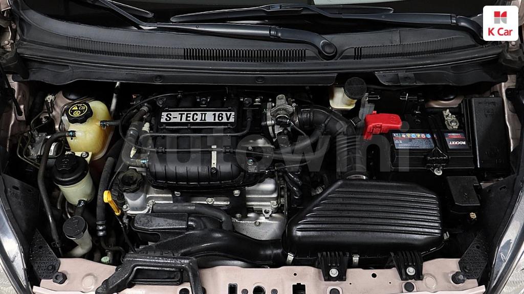 2013 GM DAEWOO (CHEVROLET) SPARK LT - 9