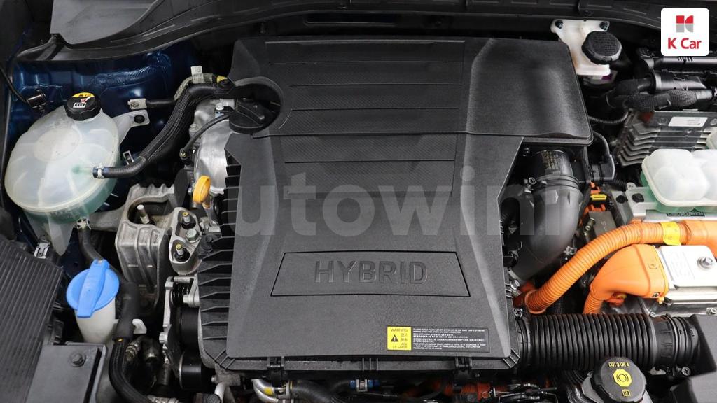 2018 KIA NIRO PRESTIGE - 9