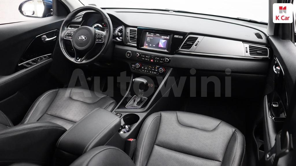2018 KIA NIRO PRESTIGE - 13