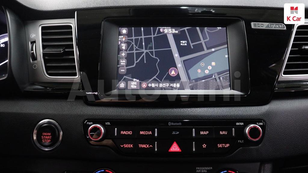 2018 KIA NIRO PRESTIGE - 22