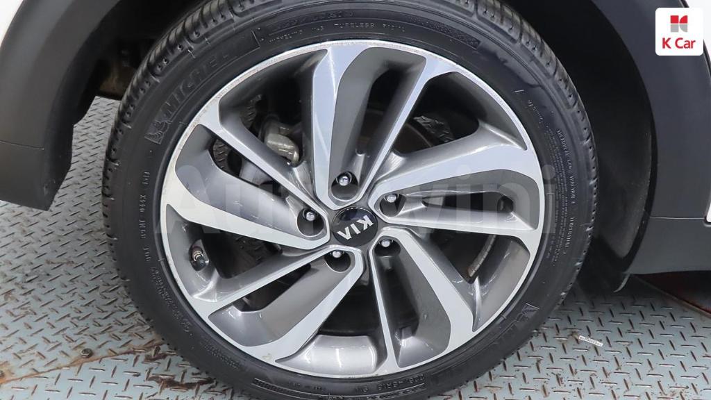 2017 KIA NIRO NOBLESSE - 8