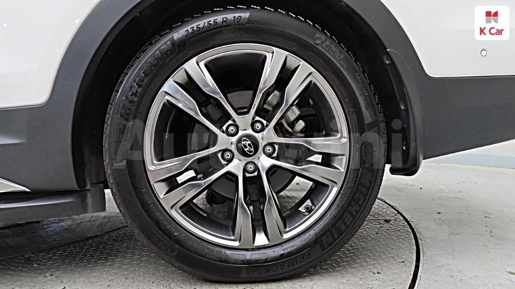 KMHSR81XBJU290293 2018 HYUNDAI  MAXCRUZ DIESEL 2.2 2WD-5