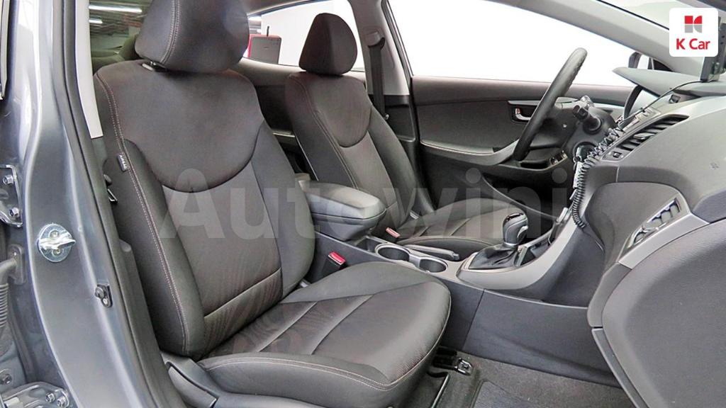 2016 HYUNDAI  AVANTE ELANTRA 1.6 GDI STYLE - 11
