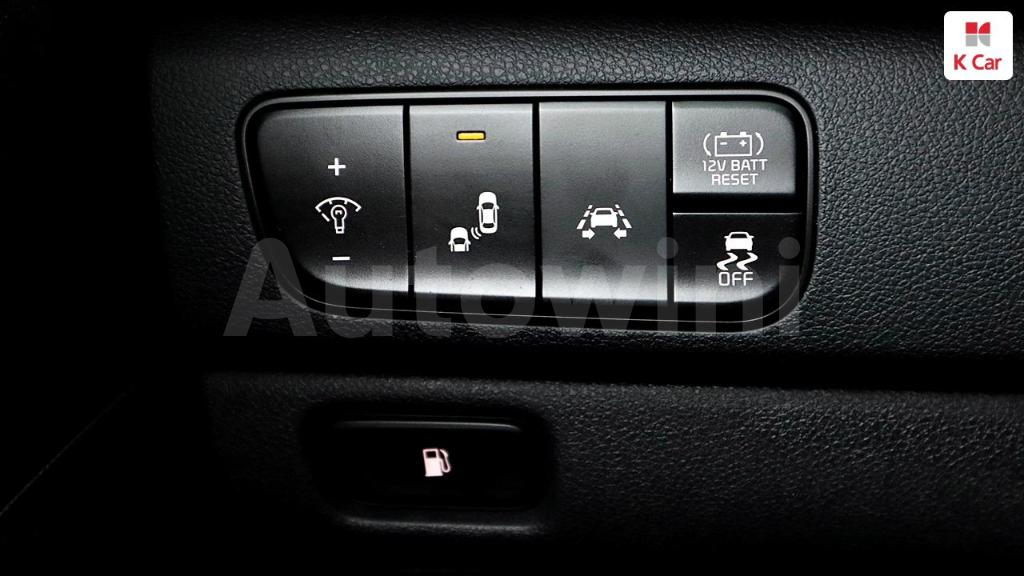 2018 KIA NIRO NOBLESSE - 8