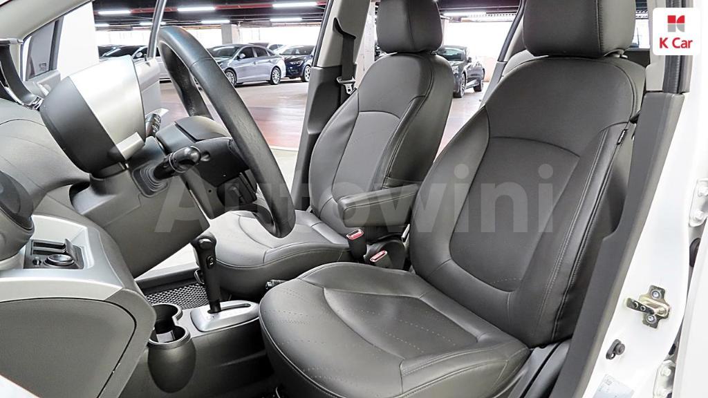 2013 GM DAEWOO (CHEVROLET) SPARK LT - 11