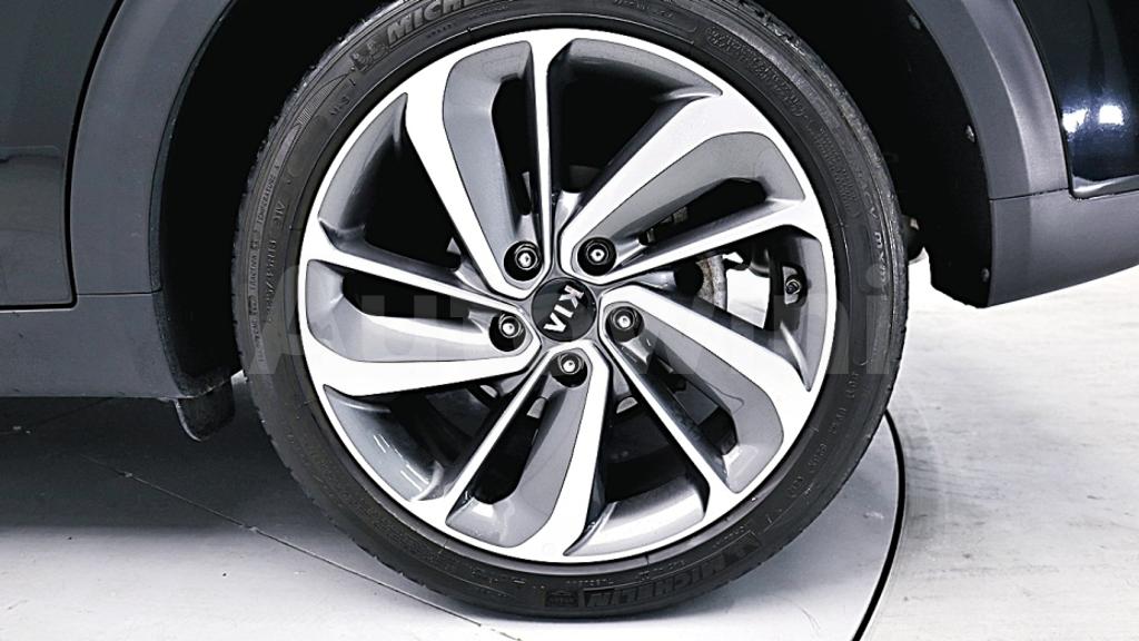 2018 KIA NIRO NOBLESSE - 18