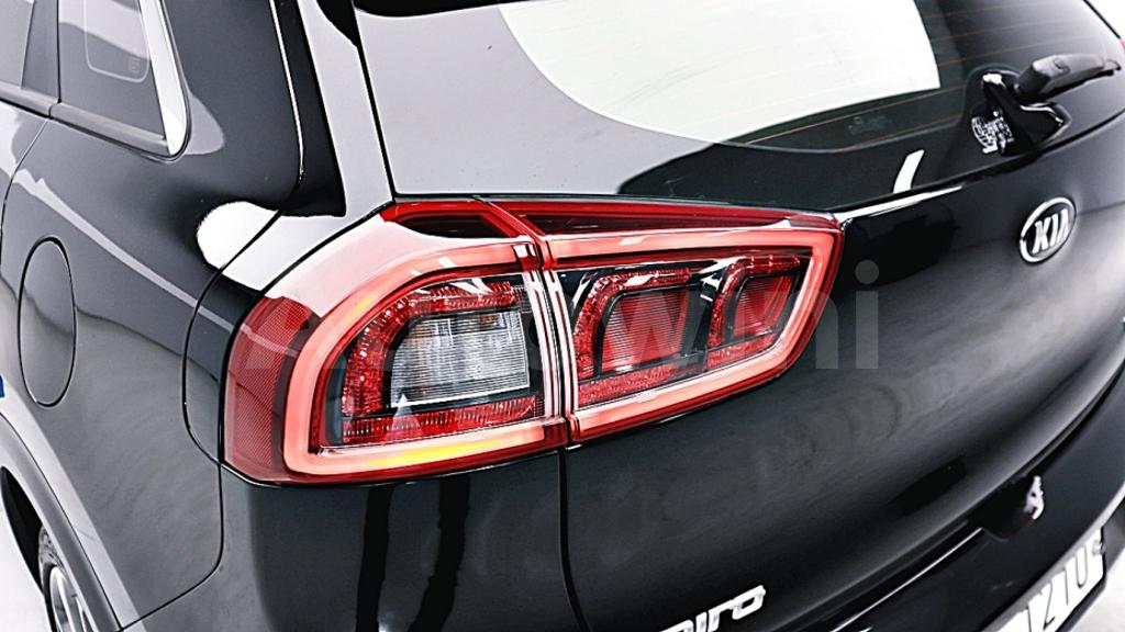 2018 KIA NIRO NOBLESSE - 20