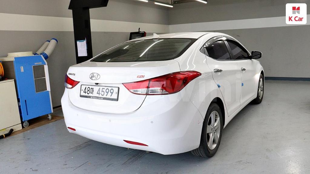 KMHDG41DBDU821898 2013 HYUNDAI AVANTE MD ELANTRA M16 GDI-3