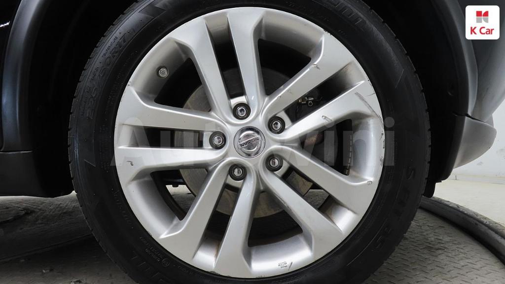 2015 NISSAN JUKE 1.6 SV - 8