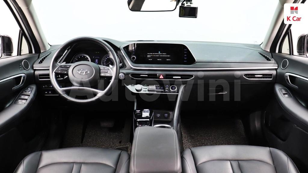 2020 HYUNDAI SONATA DN8 2.0 1.6 TURBO - 11