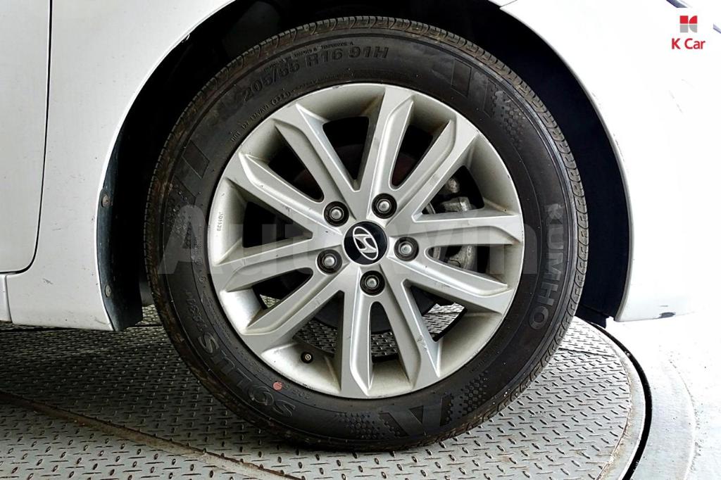 2015 HYUNDAI  AVANTE ELANTRA 1.6 GDI MORDERN - 7