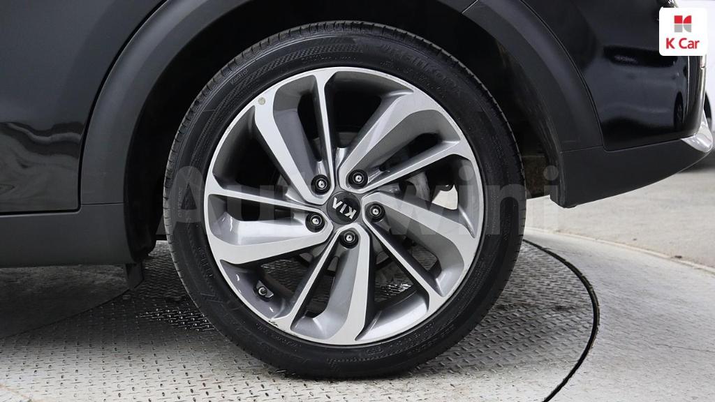 2017 KIA NIRO NOBLESSE - 8