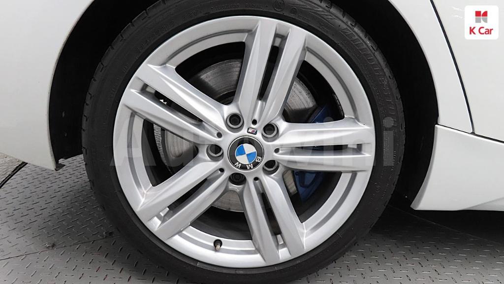 2014 BMW 1 SERIES F20  118D M SPORTS 5 DOOR - 8
