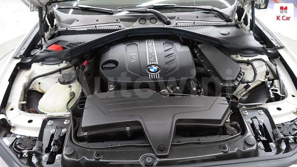 2014 BMW 1 SERIES F20  118D M SPORTS 5 DOOR - 9