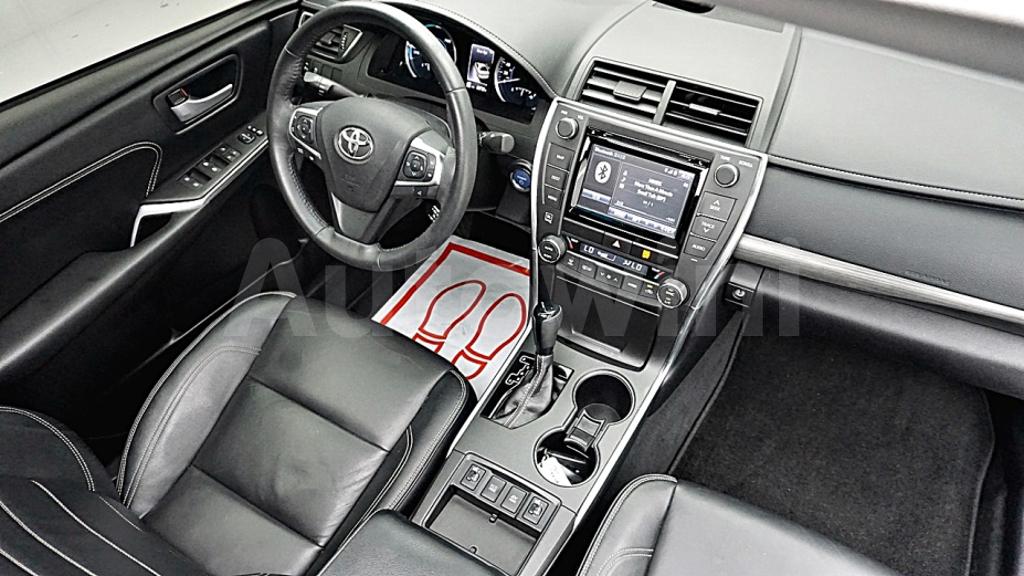 2017 TOYOTA  CAMRY HYBRID XLE - 15