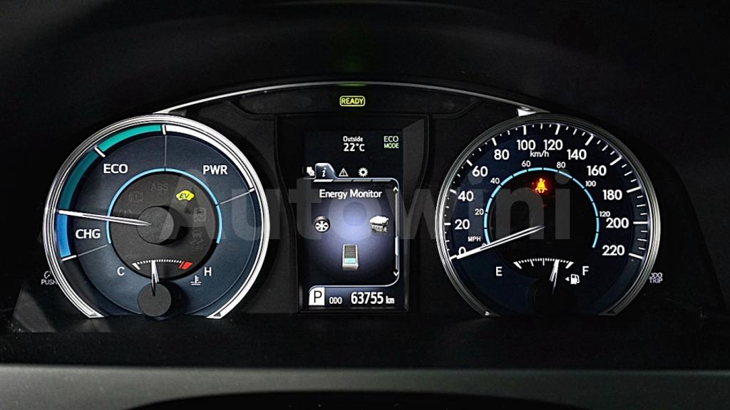 2017 TOYOTA  CAMRY HYBRID XLE - 26