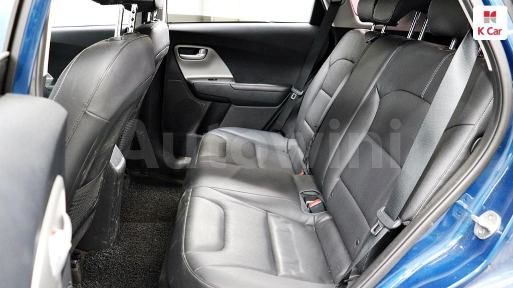 2018 KIA NIRO LUXURY - 15