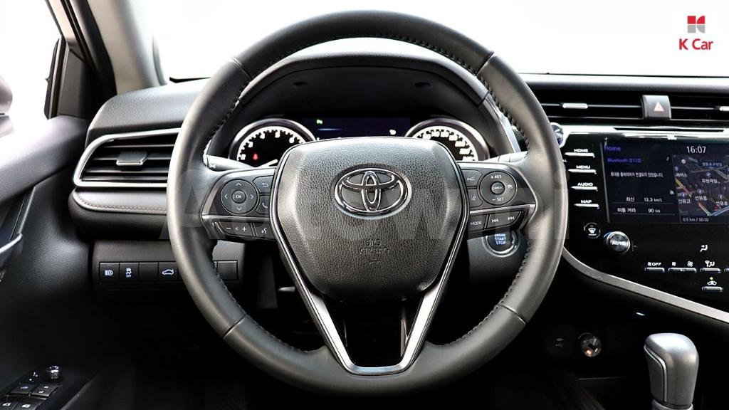 2018 TOYOTA  CAMRY 2.5 - 16