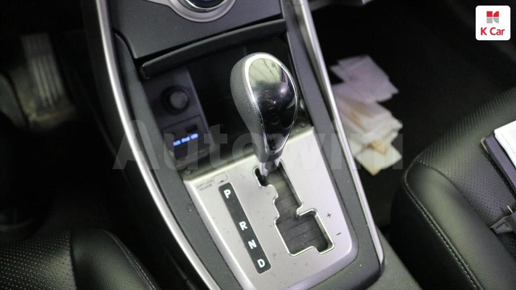 KMHDG41DBDU833375 2013 HYUNDAI AVANTE MD ELANTRA M16 GDI STYLE-3