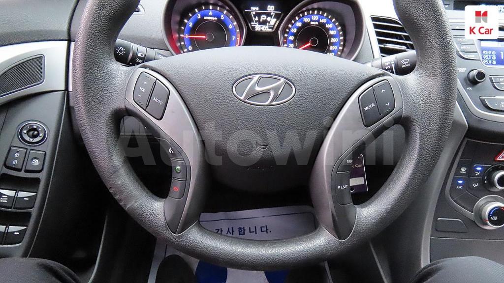 2015 HYUNDAI  AVANTE ELANTRA 1.6 GDI STYLE - 11