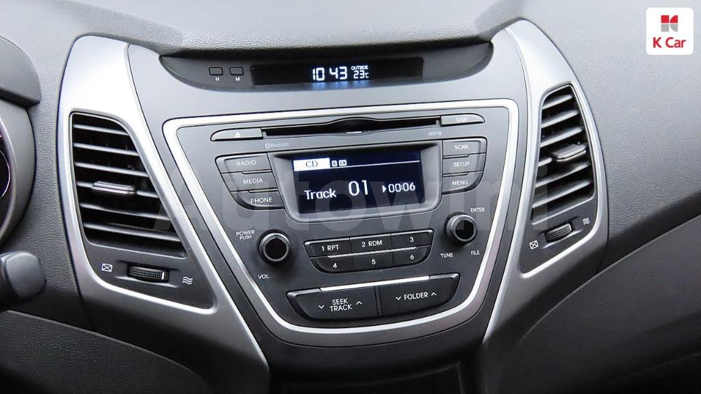 2015 HYUNDAI  AVANTE ELANTRA 1.6 GDI STYLE - 19