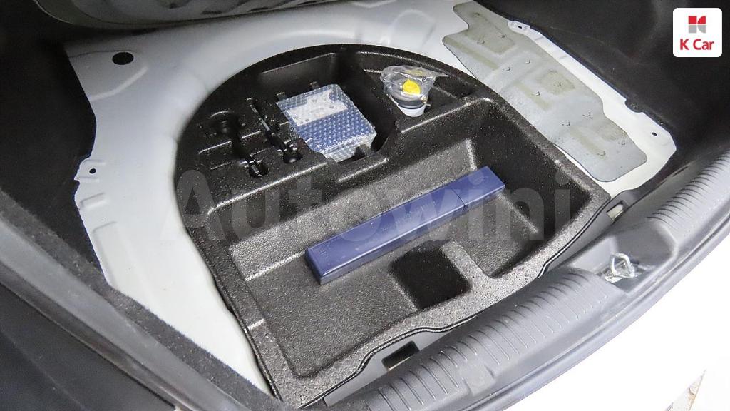 2015 HYUNDAI  AVANTE ELANTRA 1.6 GDI STYLE - 30