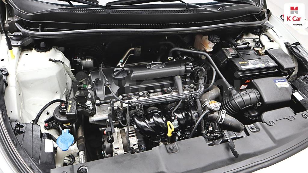 2017 HYUNDAI ACCENT  1.4 VVT SMART - 9