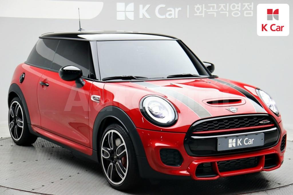 WMWXY9109M2N80088 2021 MINI COOPER S JCW-3