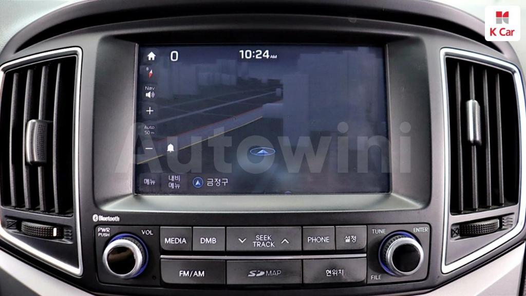 2017 HYUNDAI GRAND STAREX H-1 5 SEATS VAN - 21
