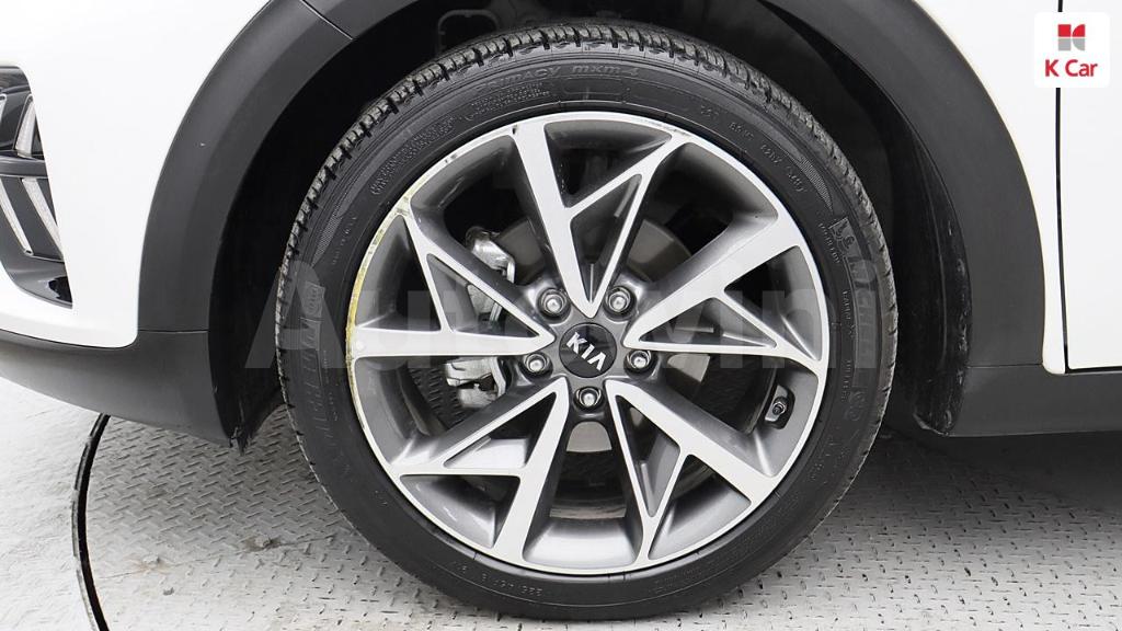 KNACE81CGLA307515 2020 KIA NIRO NOBLESSE SPECIAL-4