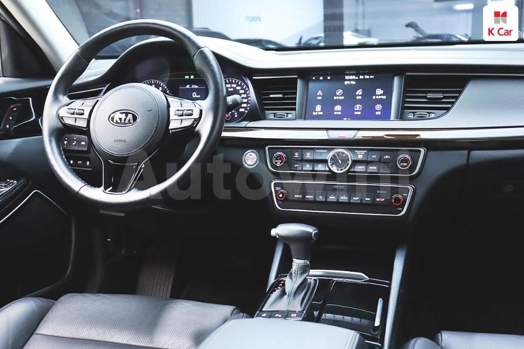 2019 KIA  K7 CADENZA 2.4 GDI NOBLESSE - 19