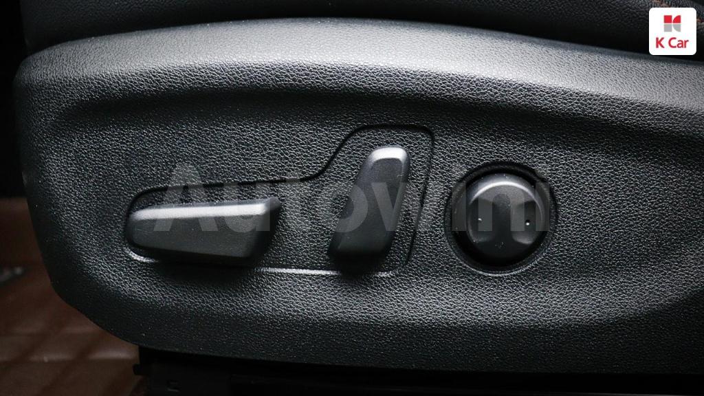 2020 KIA NIRO NOBLESSE - 29