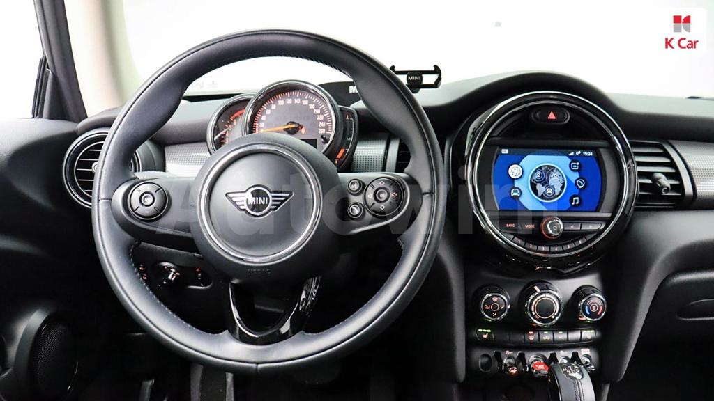 2019 MINI COOPER BASIC - 18