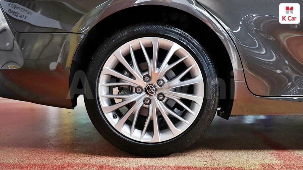 2020 TOYOTA  CAMRY 2.5 HYBRID - 8