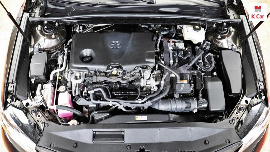 2020 TOYOTA  CAMRY 2.5 HYBRID - 9