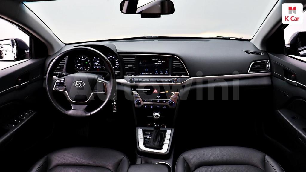 2018 HYUNDAI AVANTE AD ELANTRA 1.6 LPI SMART() - 13