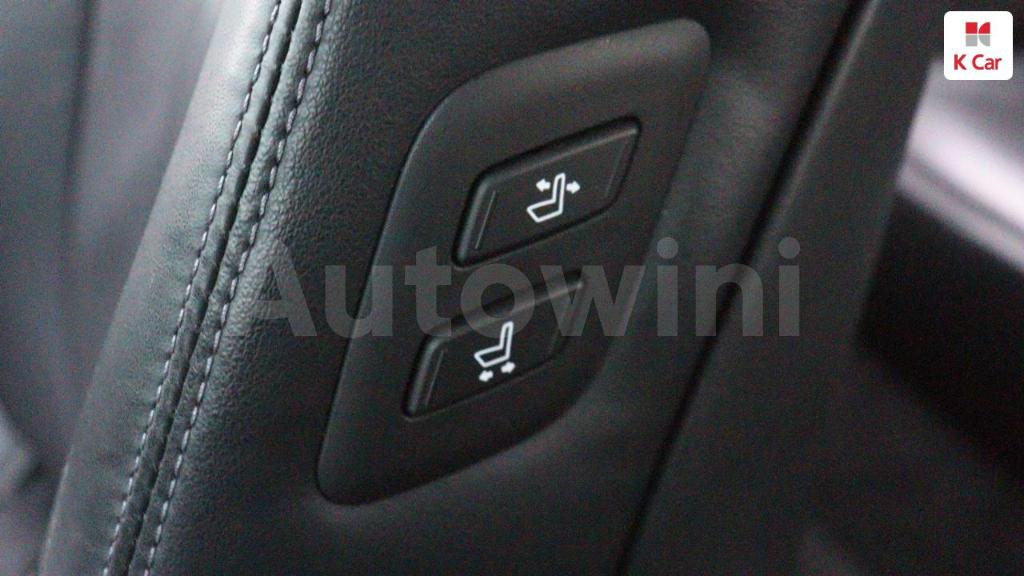 2018 KIA  K9 QUORIS 3.3 GDI EXECUTIVE - 32